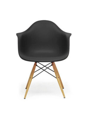 Shell chair